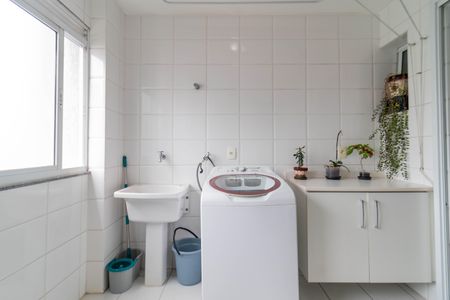 Apartamento à venda com 103m², 3 quartos e 2 vagas Apartamento à venda com 103m², 3 quartos e 2 vagasÁrea de Serviço