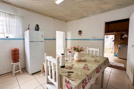 Casa à venda com 120m², 2 quartos e 2 vagasCozinha