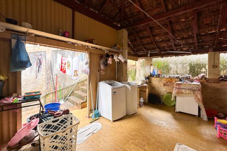 Casa à venda com 120m², 2 quartos e 2 vagasÁrea de Serviço