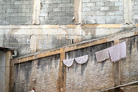 Casa à venda com 120m², 2 quartos e 2 vagasVista do Quarto 2