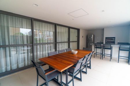 Apartamento à venda com 69m², 2 quartos e 1 vaga Apartamento à venda com 69m², 2 quartos e 1 vagaEspaço Gourmet