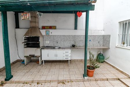 Casa para alugar com 250m², 3 quartos e 2 vagas Casa para alugar com 250m², 3 quartos e 2 vagasChurrasqueira