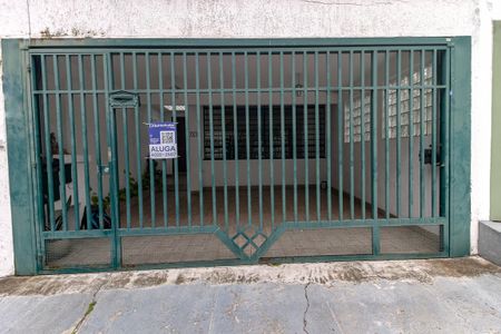 Casa para alugar com 250m², 3 quartos e 2 vagas Casa para alugar com 250m², 3 quartos e 2 vagasPortão garagem