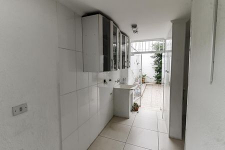 Casa para alugar com 250m², 3 quartos e 2 vagas Casa para alugar com 250m², 3 quartos e 2 vagasÁrea de Serviço