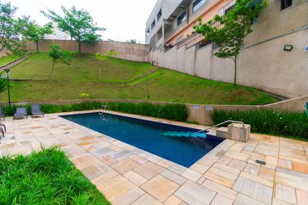 Apartamento para alugar com 37m², 2 quartos e 1 vagaÁrea comum - Piscina