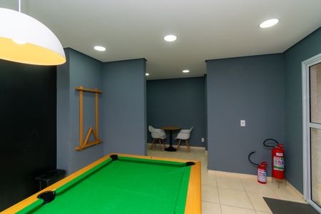 Apartamento para alugar com 37m², 2 quartos e 1 vagaÁrea comum - Sala de Jogos