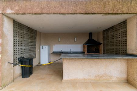 Apartamento para alugar com 37m², 2 quartos e 1 vagaÁrea comum - Churrasqueira