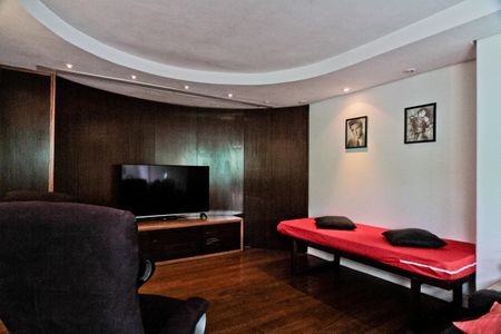 Apartamento para alugar com 240m², 3 quartos e 3 vagas Apartamento para alugar com 240m², 3 quartos e 3 vagasCobertura