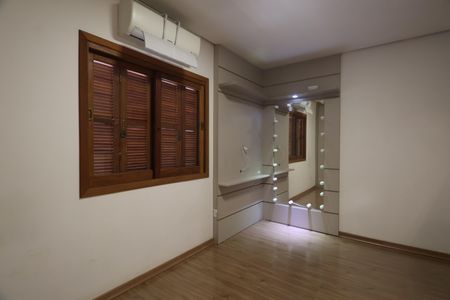 Quarto 1 de casa para alugar com 3 quartos, 75m² em São José, Canoas