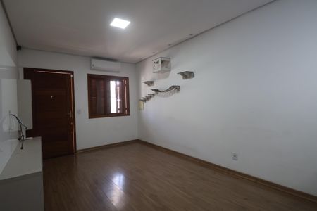 Sala de casa para alugar com 3 quartos, 75m² em São José, Canoas