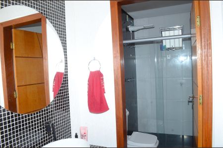 Casa à venda com 360m², 3 quartos e 1 vagaBanheiro Corredor