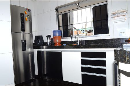 Casa à venda com 360m², 3 quartos e 1 vagaCozinha