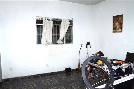 Casa à venda com 360m², 3 quartos e 1 vagaSala