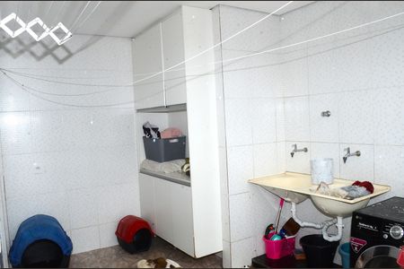 Casa à venda com 360m², 3 quartos e 1 vagaÁrea de Serviço