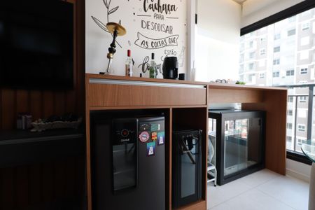 Sacada de apartamento à venda com 3 quartos, 66m² em Tatuapé, São Paulo