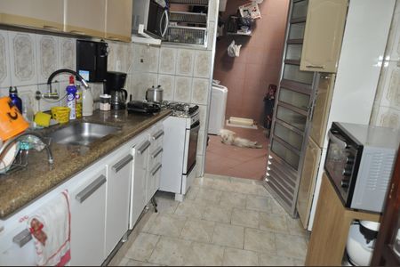 Casa de Condomínio à venda com 4 quartos, 178m² em Sampaio, Rio de Janeiro