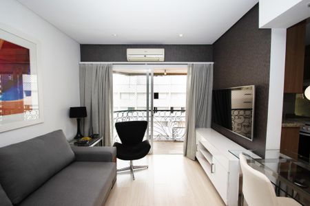 sala de estar de apartamento para alugar com 1 quarto, 54m² em Jardim Paulista, São Paulo