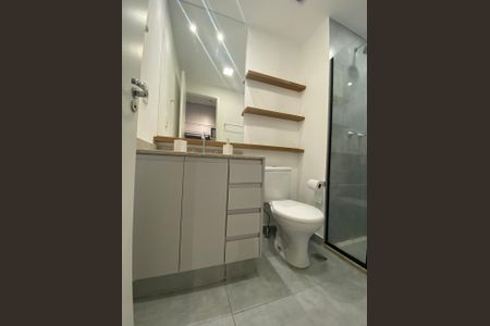 Banheiro de apartamento para alugar com 1 quarto, 24m² em Consolação, São Paulo