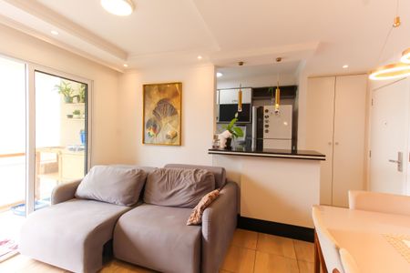 Sala de apartamento à venda com 3 quartos, 65m² em Vila Piratininga, São Paulo