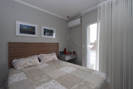 Casa de condomínio à venda com 115m², 2 quartos e 3 vagasSuíte 1