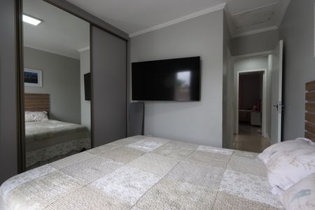 Casa de condomínio à venda com 115m², 2 quartos e 3 vagasSuíte 1