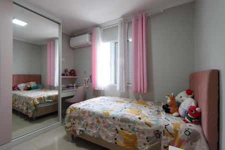 Casa de condomínio à venda com 115m², 2 quartos e 3 vagasSuíte 2