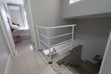 Casa de condomínio à venda com 115m², 2 quartos e 3 vagasHall
