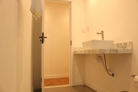 Apartamento à venda com 112m², 4 quartos e sem vagaBanheiro Social