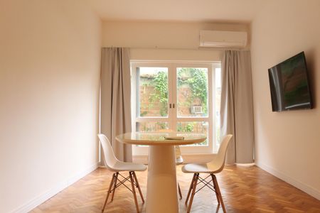 Sala de apartamento à venda com 4 quartos, 112m² em Ipanema, Rio de Janeiro