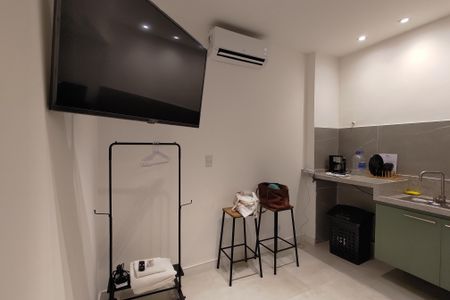 Apartamento à venda com 112m², 4 quartos e sem vagaKitnet