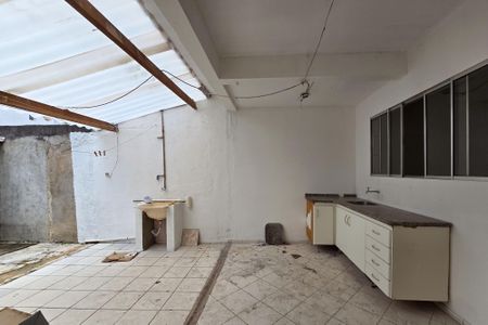 Casa à venda com 203m², 3 quartos e 1 vagaÁrea de Serviço - Casa 1