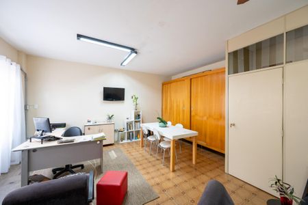 Casa à venda com 245m², 4 quartos e 4 vagasSalão de Festas