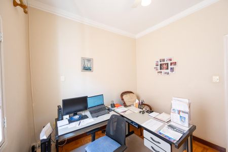 Casa à venda com 245m², 4 quartos e 4 vagasQuarto 4