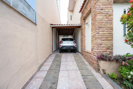 Casa à venda com 245m², 4 quartos e 4 vagasGaragem