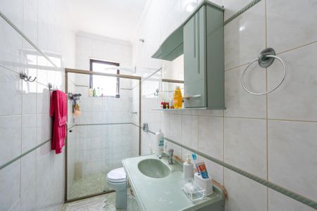 Casa à venda com 245m², 4 quartos e 4 vagasBanheiro Social