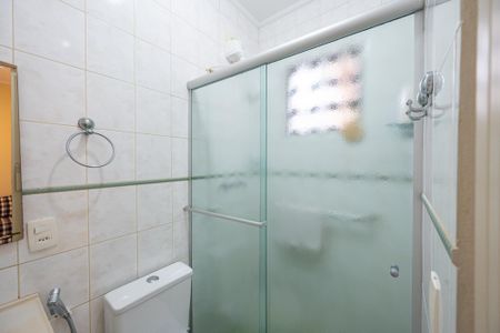 Casa à venda com 245m², 4 quartos e 4 vagasBanheiro da Suíte 2