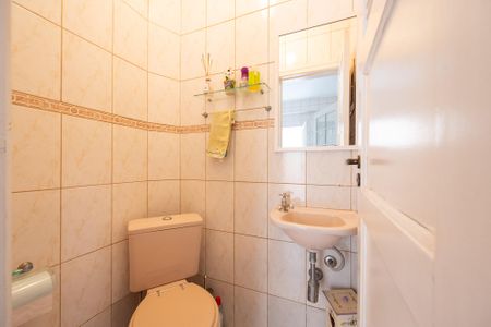 Casa à venda com 245m², 4 quartos e 4 vagasLavabo