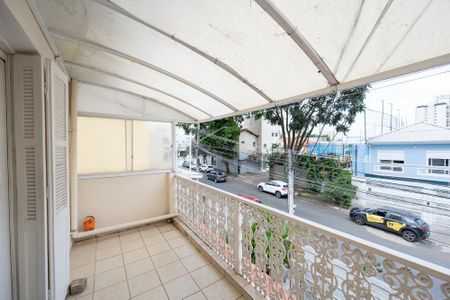 Casa à venda com 245m², 4 quartos e 4 vagasVaranda da Suíte 1