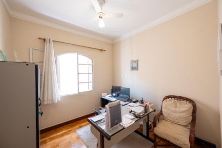 Casa à venda com 245m², 4 quartos e 4 vagasQuarto 4