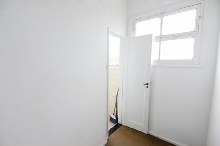 Apartamento para alugar com 82m², 2 quartos e sem vagaQuarto de Serviço