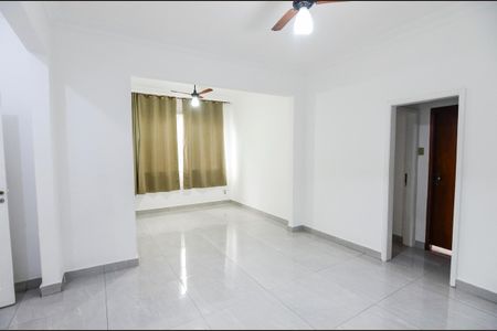 Apartamento para alugar com 82m², 2 quartos e sem vagaSala