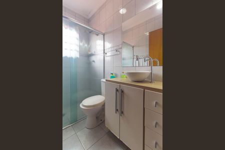 Casa à venda com 240m², 3 quartos e 5 vagas Casa à venda com 240m², 3 quartos e 5 vagasBanheiro 3