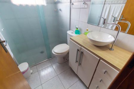 Casa à venda com 240m², 3 quartos e 5 vagas Casa à venda com 240m², 3 quartos e 5 vagasBanheiro 3