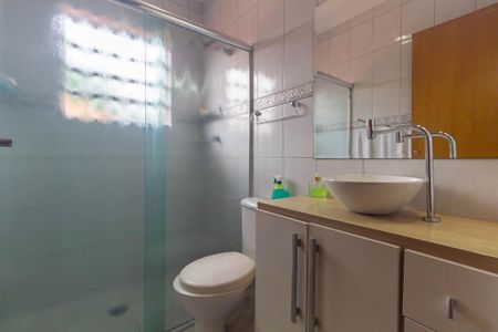 Casa à venda com 240m², 3 quartos e 5 vagas Casa à venda com 240m², 3 quartos e 5 vagasBanheiro 3