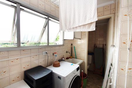 Apartamento à venda com 60m², 2 quartos e 1 vagalavanderia