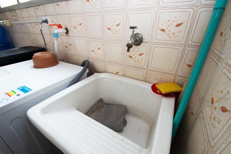 Apartamento à venda com 60m², 2 quartos e 1 vagalavanderia