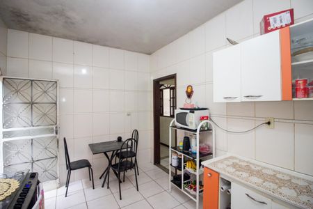 Casa à venda com 160m², 5 quartos e 4 vagasCozinha