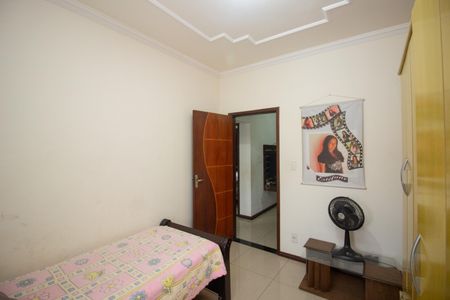 Casa à venda com 160m², 5 quartos e 4 vagasQuarto 2