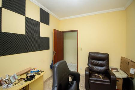 Casa à venda com 160m², 5 quartos e 4 vagasQuarto 3