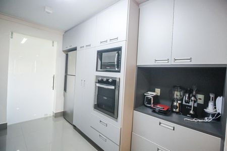 Apartamento para alugar com 148m², 3 quartos e 3 vagasCozinha